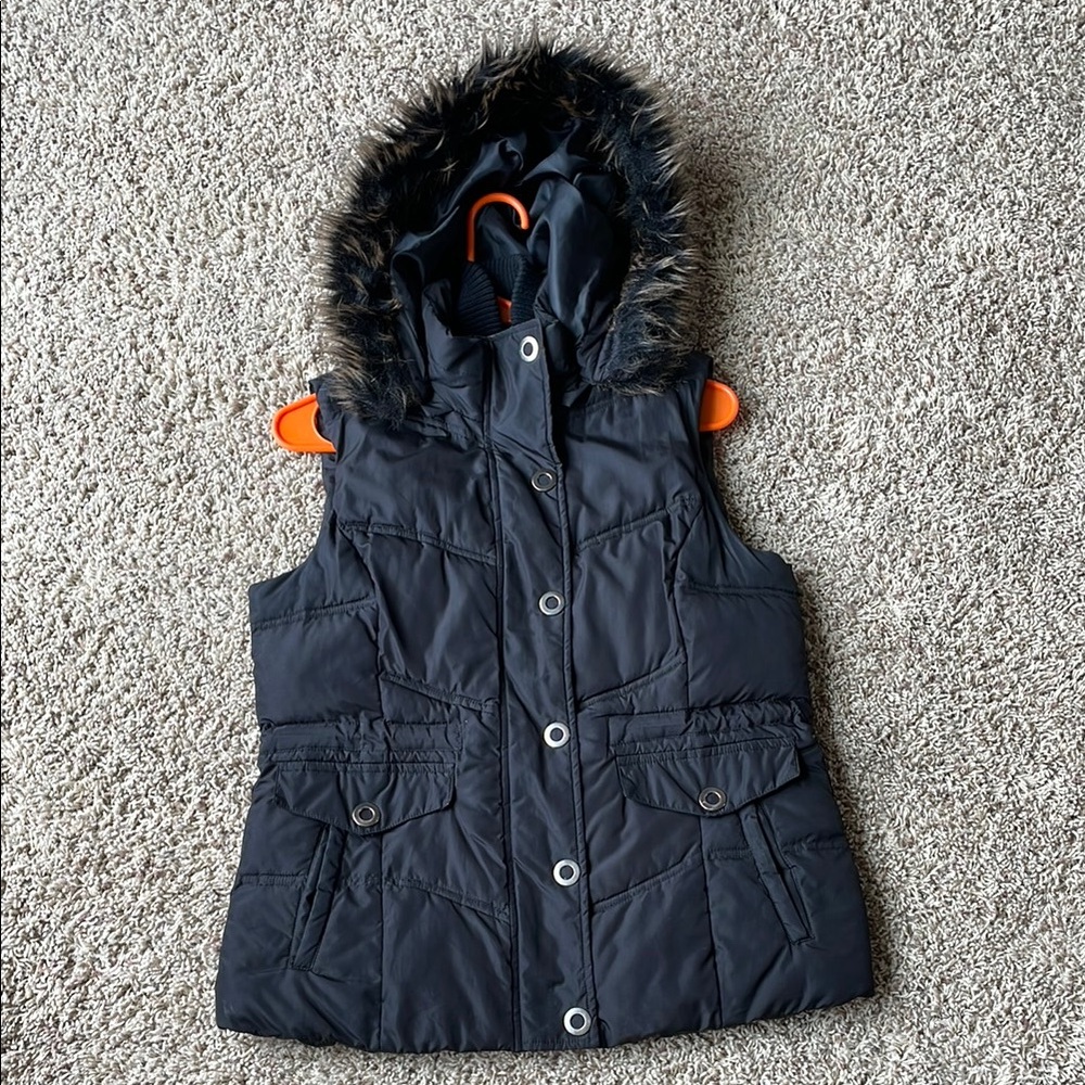 Faded Glory Black Hooded Vest